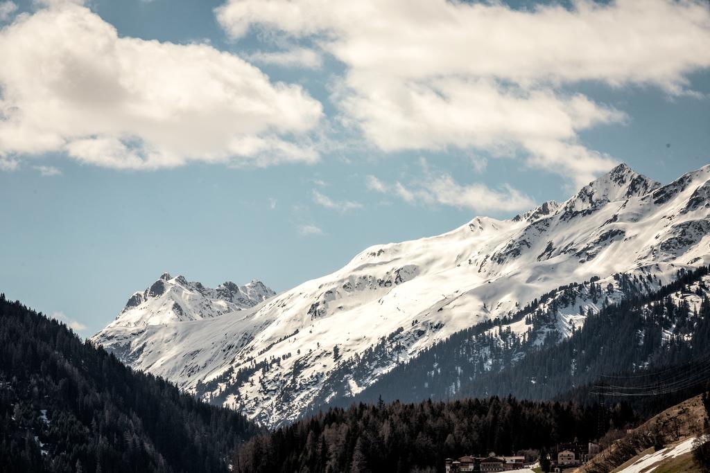 Hotel Garni Ernst Falch St. Anton am Arlberg Eksteriør bilde